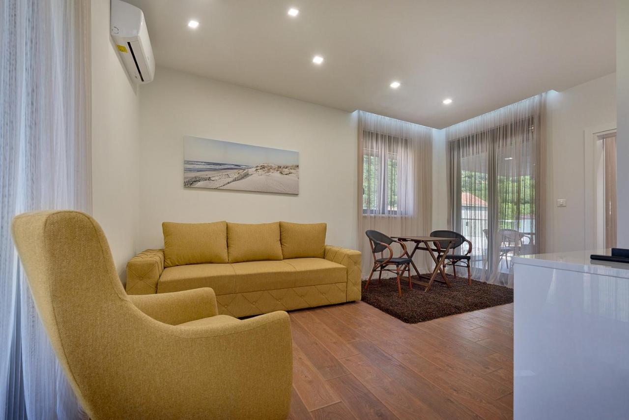 Georgiy Lux Apartments Lastva Grbaljska 외부 사진